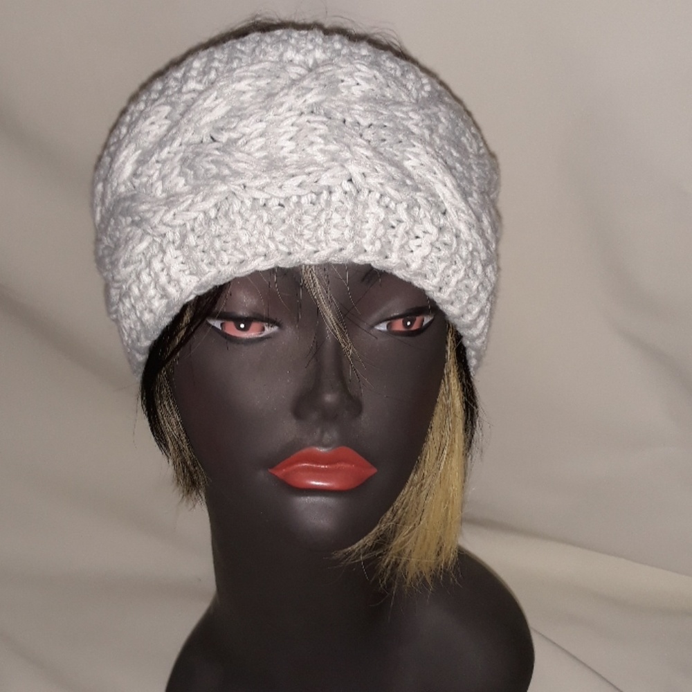 Knitted gray head band